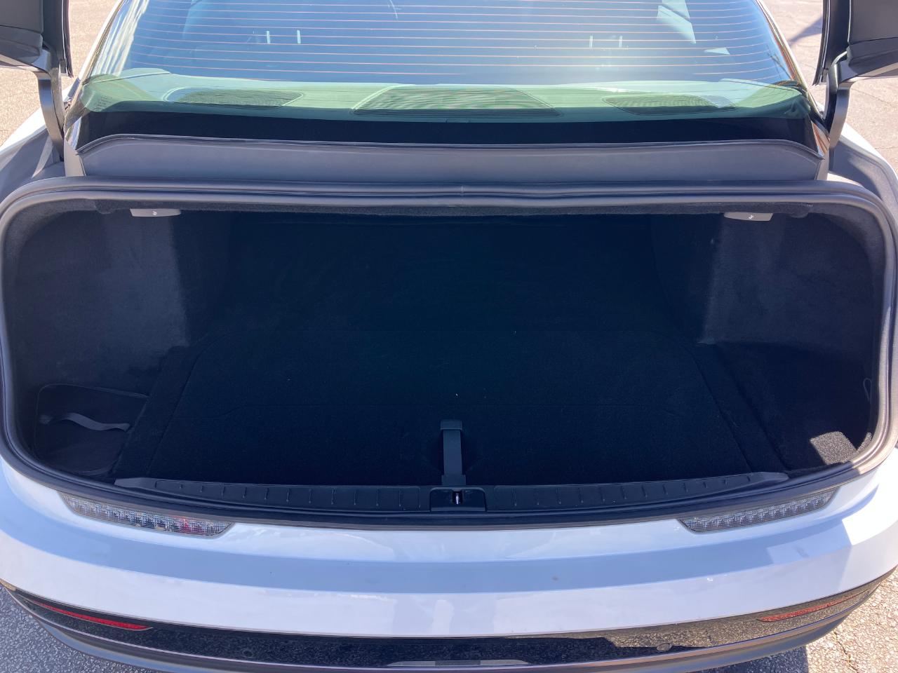 Lucid Air Touring 2024