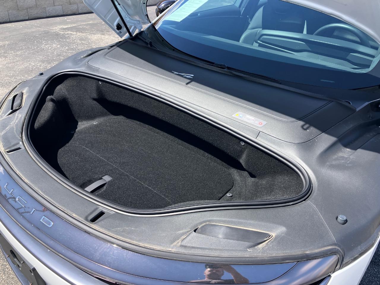 Lucid Air Touring 2024