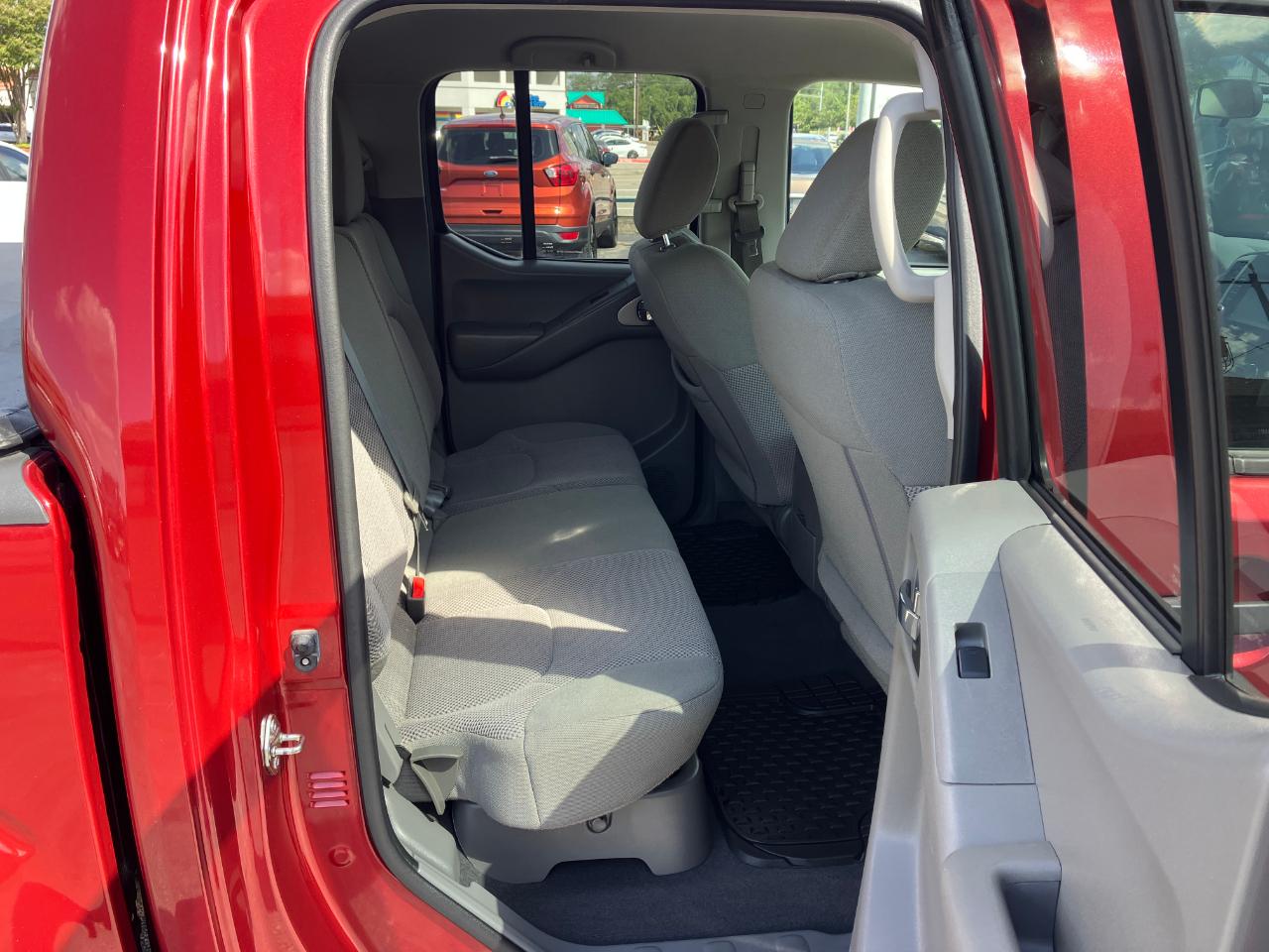 Nissan Frontier  2019