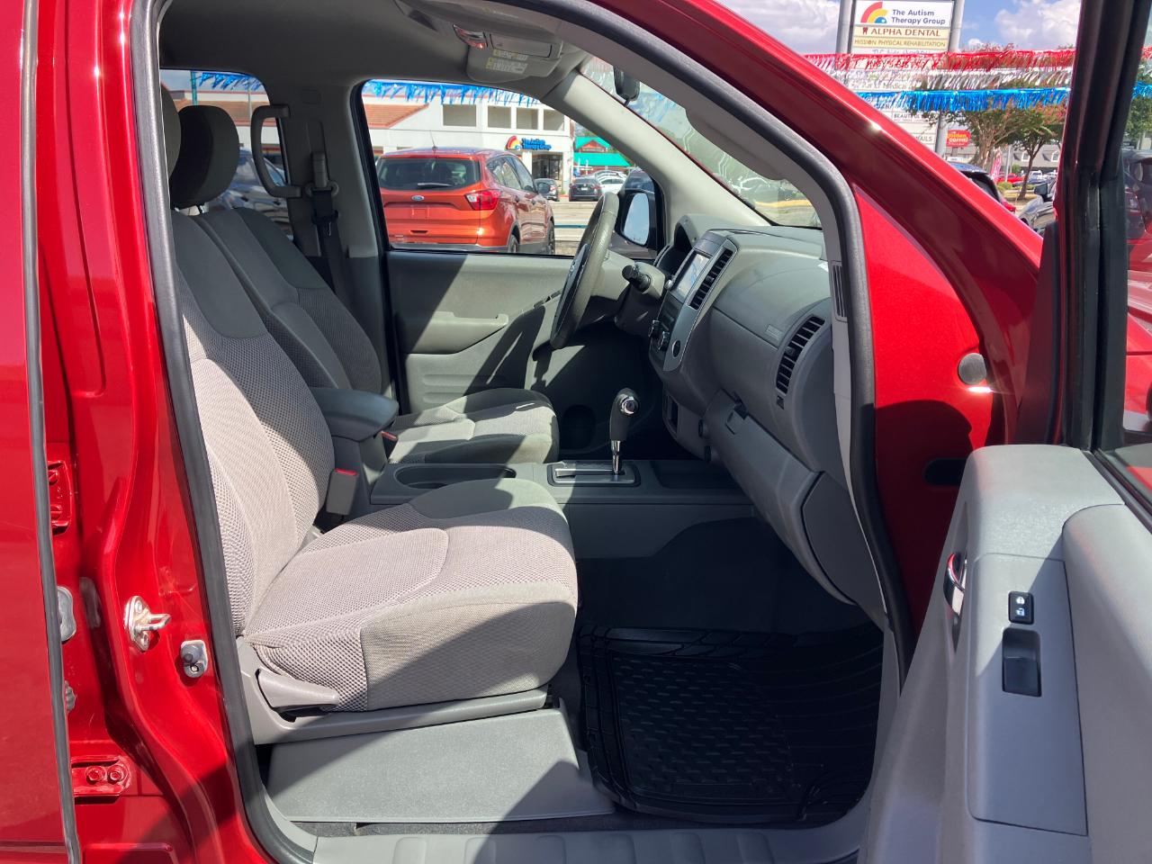 Nissan Frontier  2019