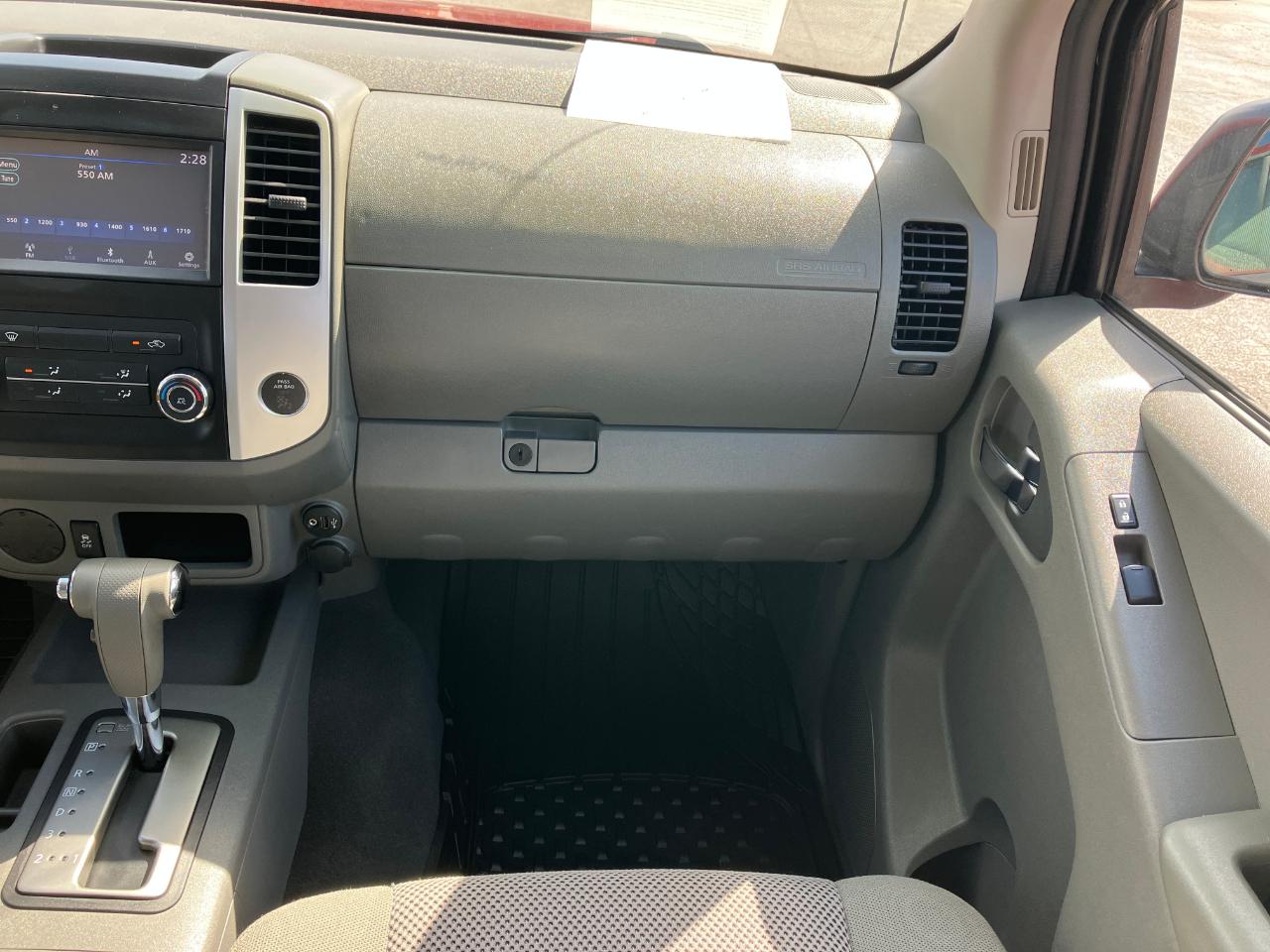 Nissan Frontier  2019