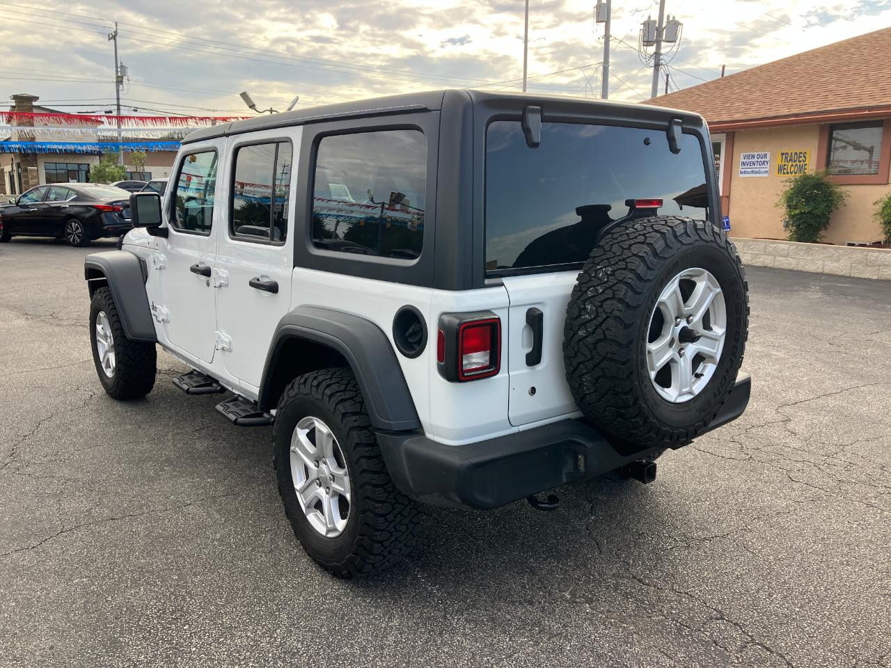 Jeep Wrangler Unlimited Sport 2020