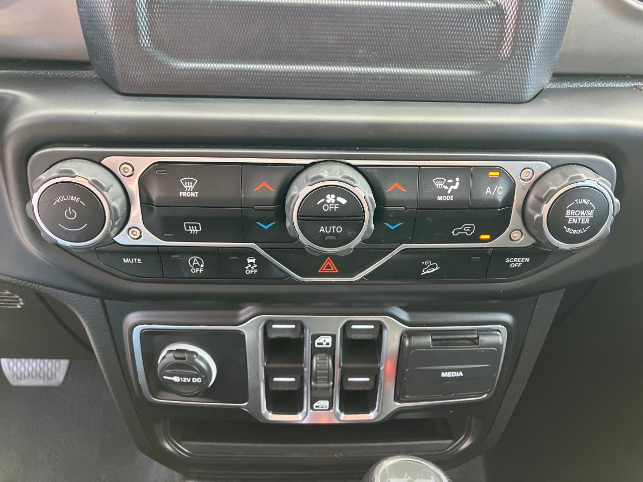 Jeep Wrangler Unlimited Sport 2020