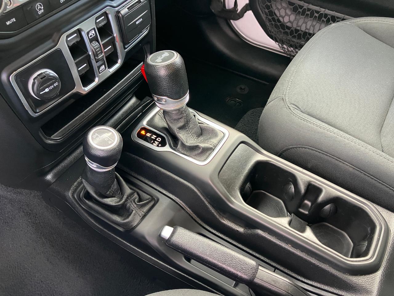 Jeep Wrangler Unlimited Sport 2020
