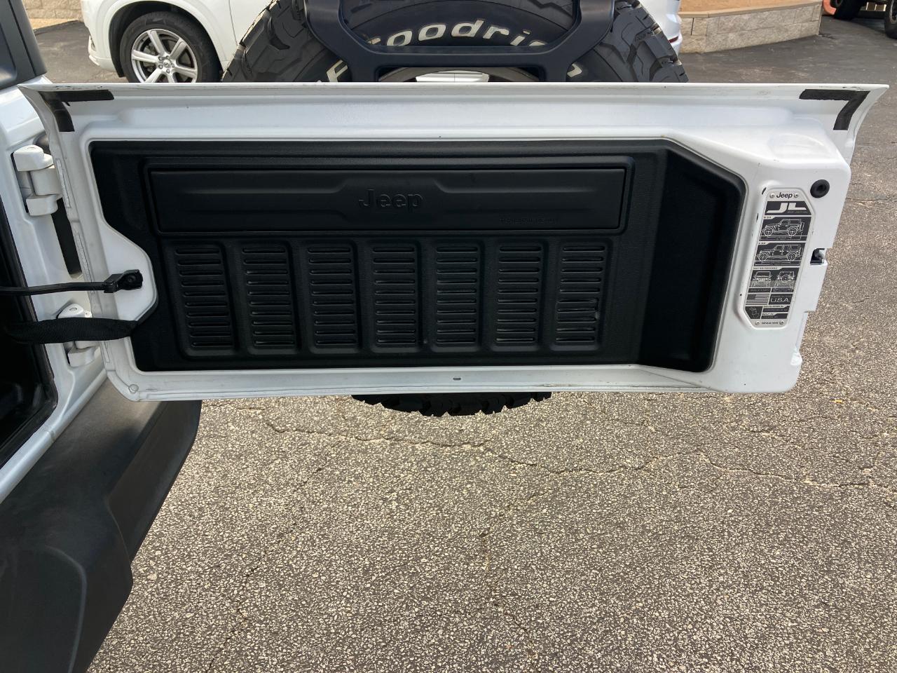 Jeep Wrangler Unlimited Sport 2020