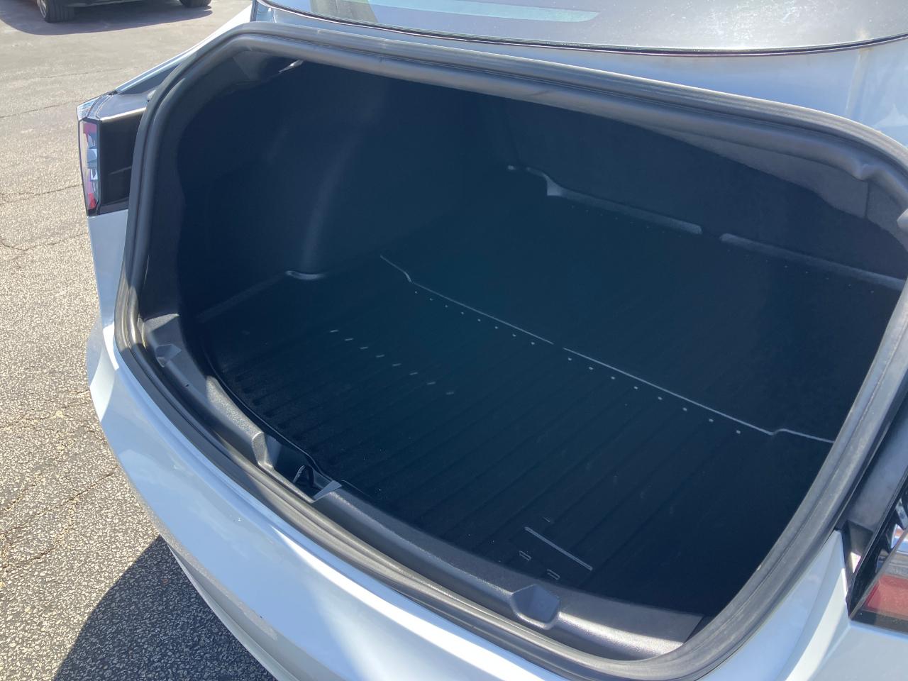 Tesla Model 3  2019