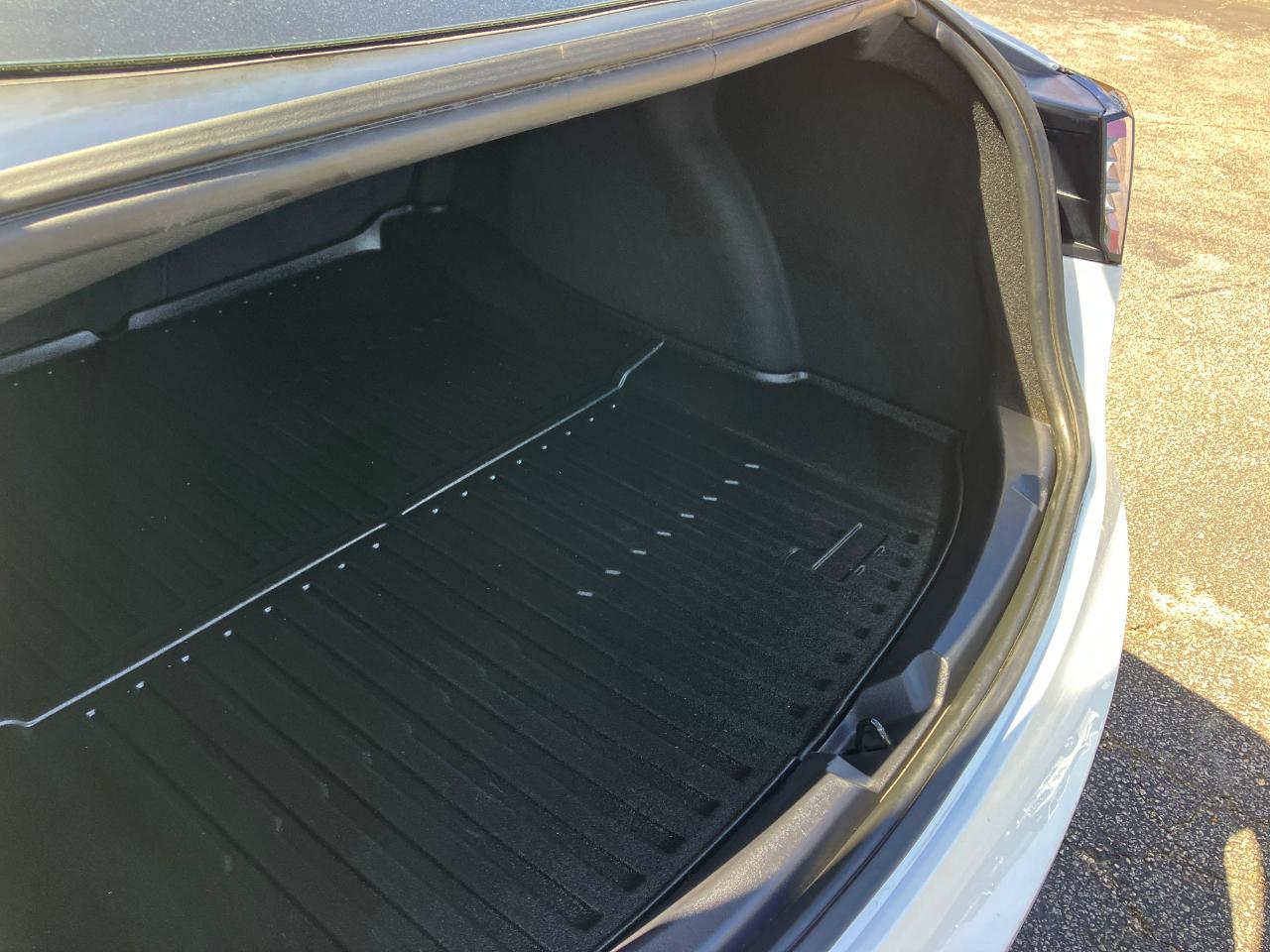 Tesla Model 3  2019