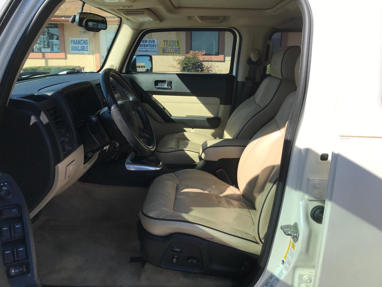HUMMER H3 Base 2008