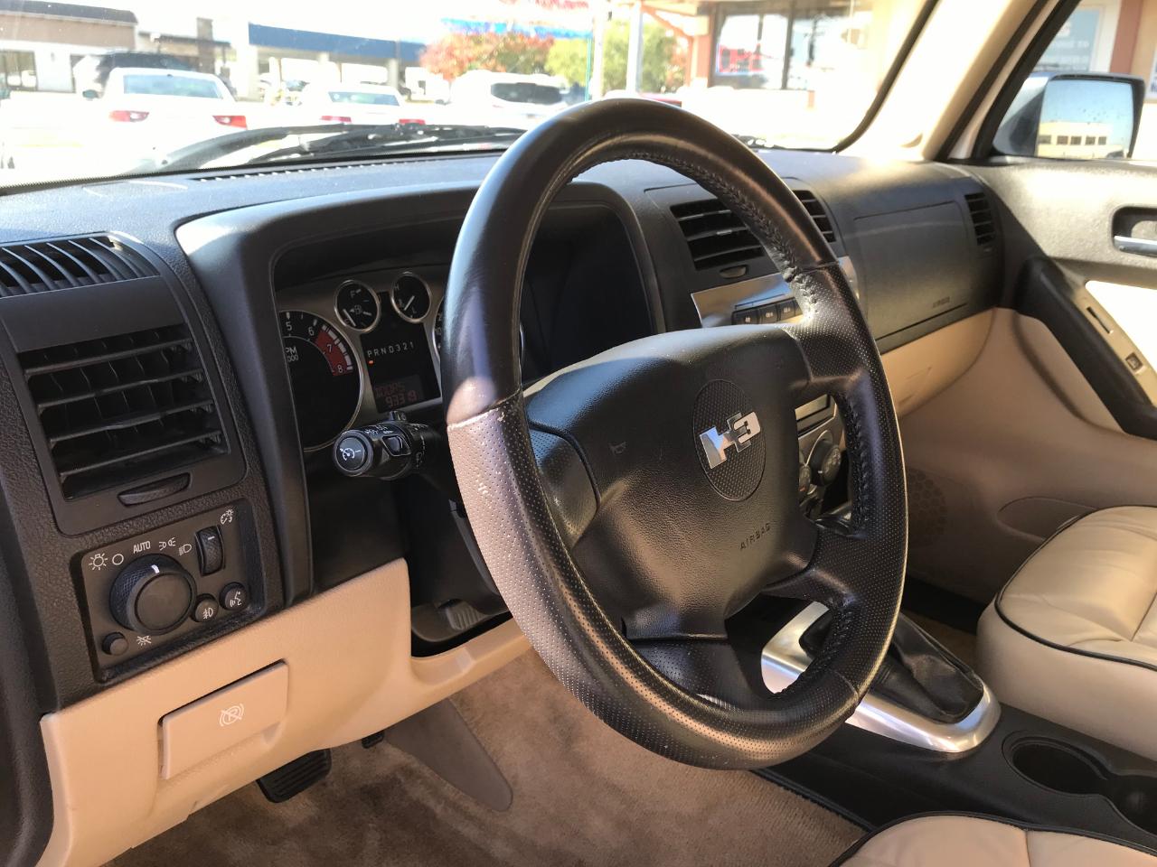 HUMMER H3 Base 2008