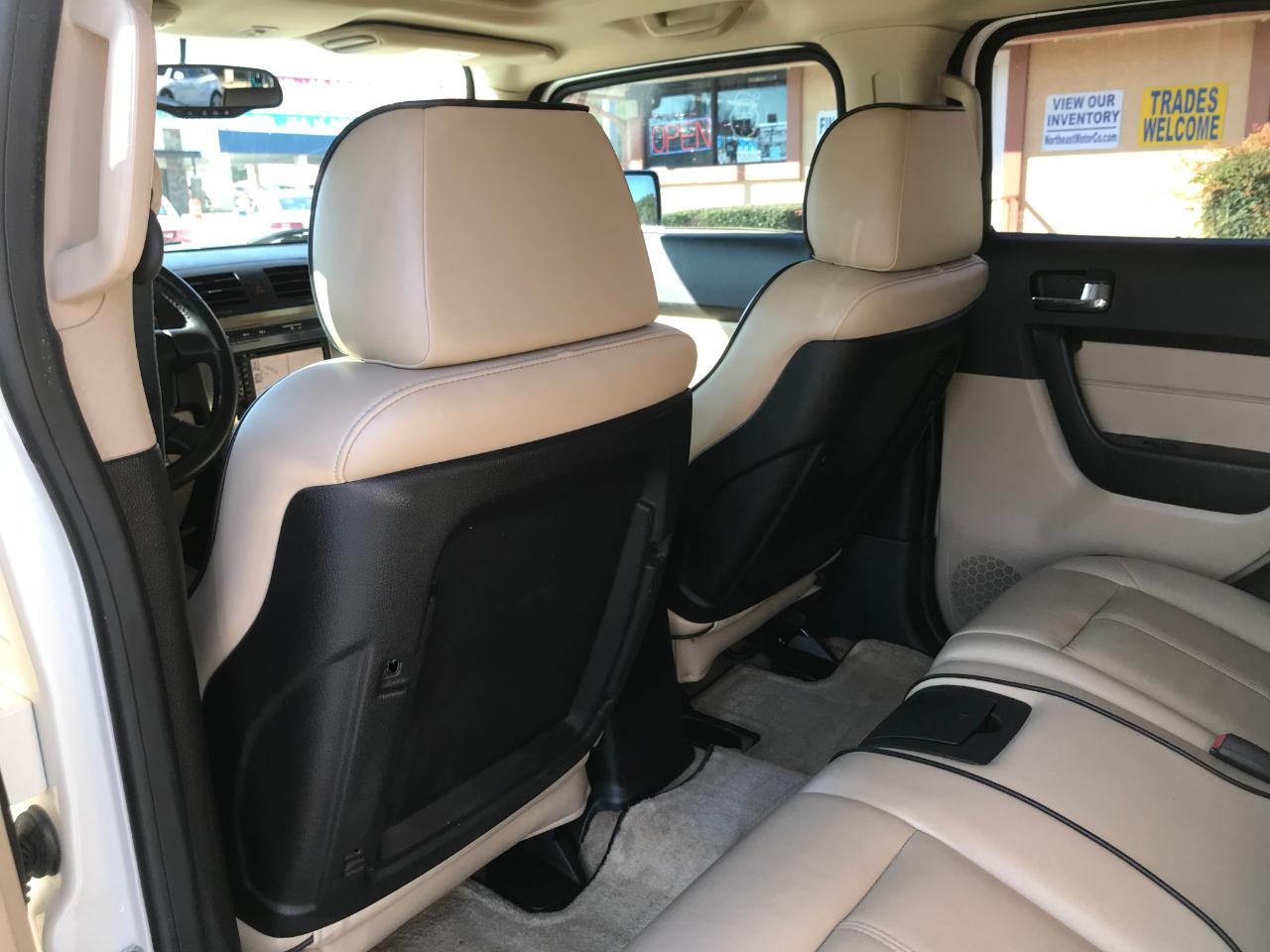 HUMMER H3 Base 2008