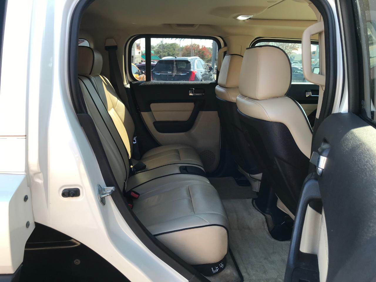 HUMMER H3 Base 2008