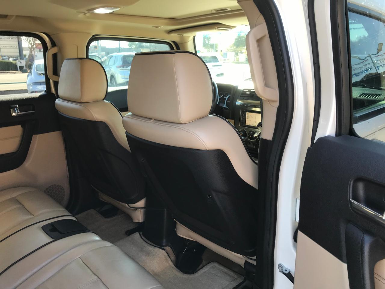 HUMMER H3 Base 2008