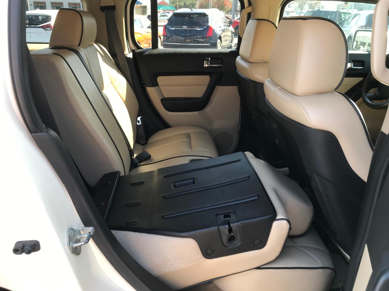 HUMMER H3 Base 2008