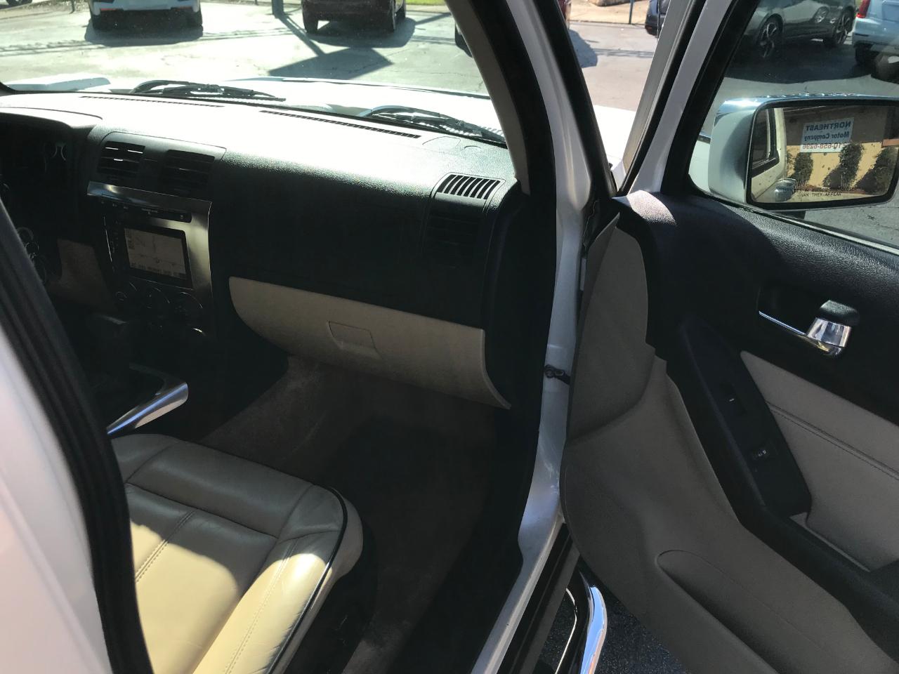 HUMMER H3 Base 2008