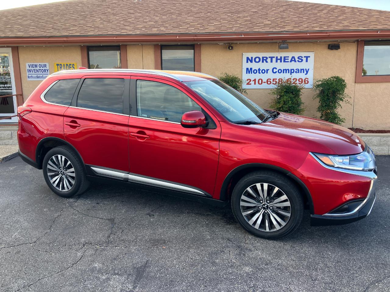 Mitsubishi Outlander SE 2WD 2020