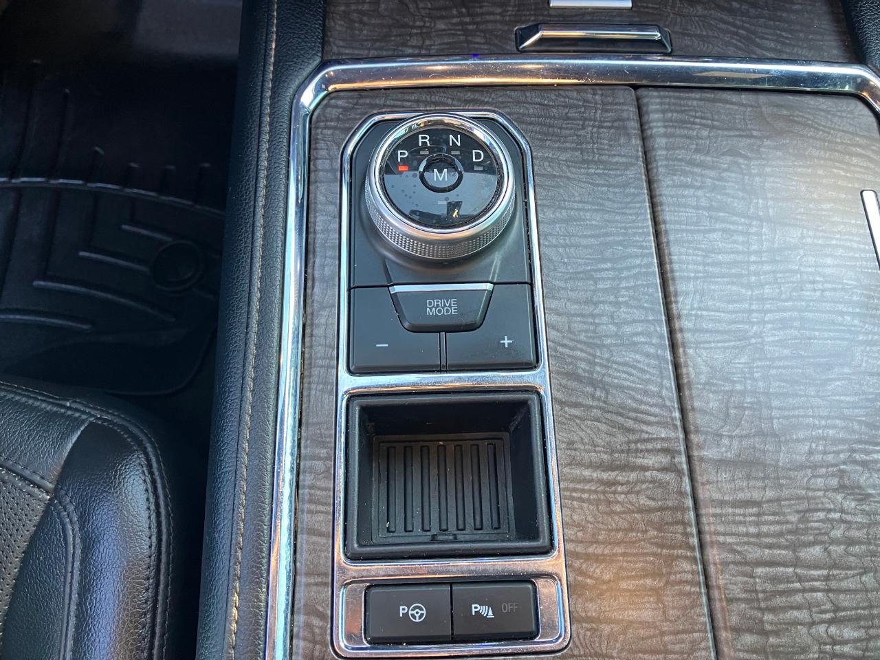 Ford Expedition MAX Limited 2WD 2018