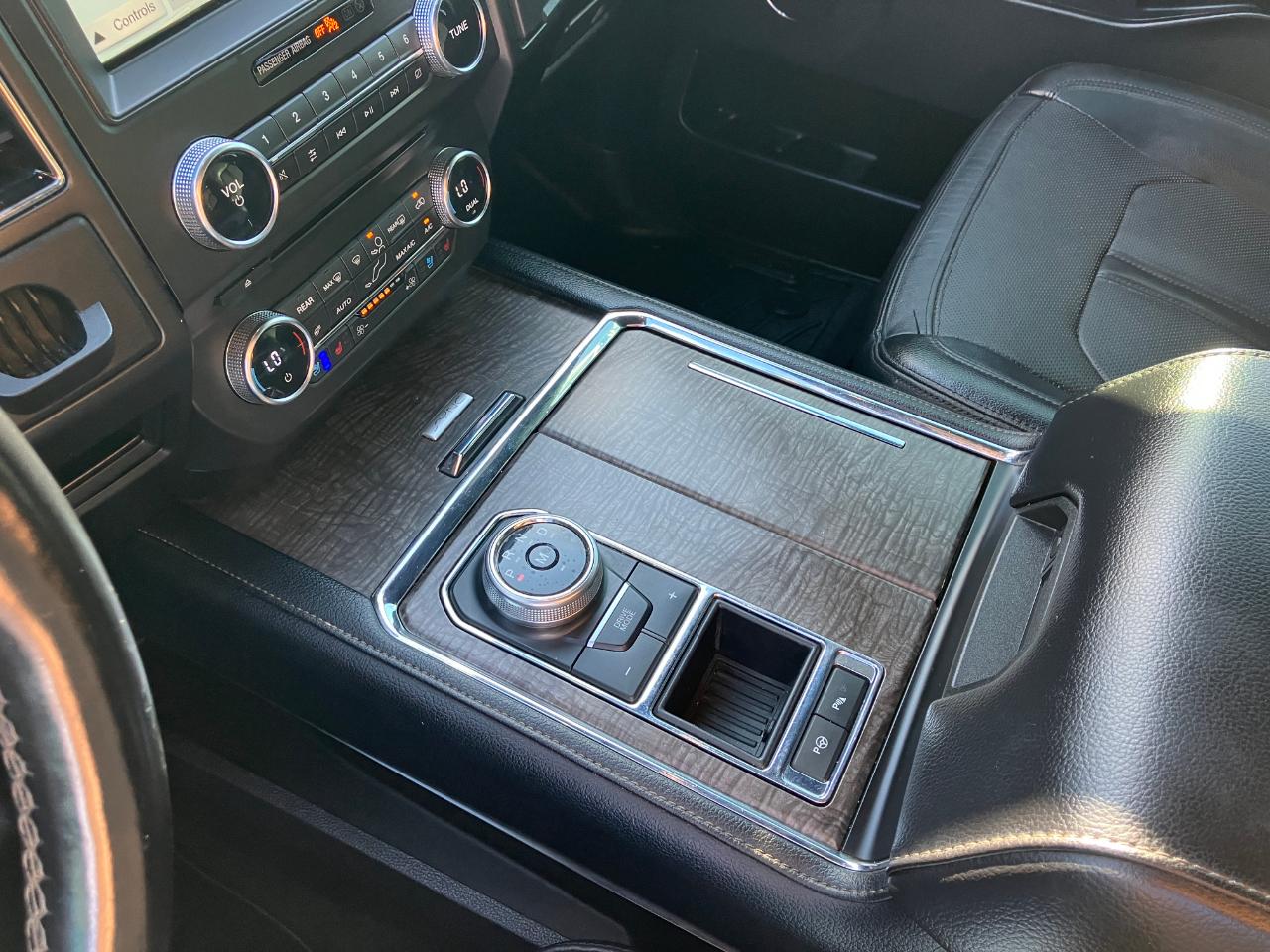 Ford Expedition MAX Limited 2WD 2018