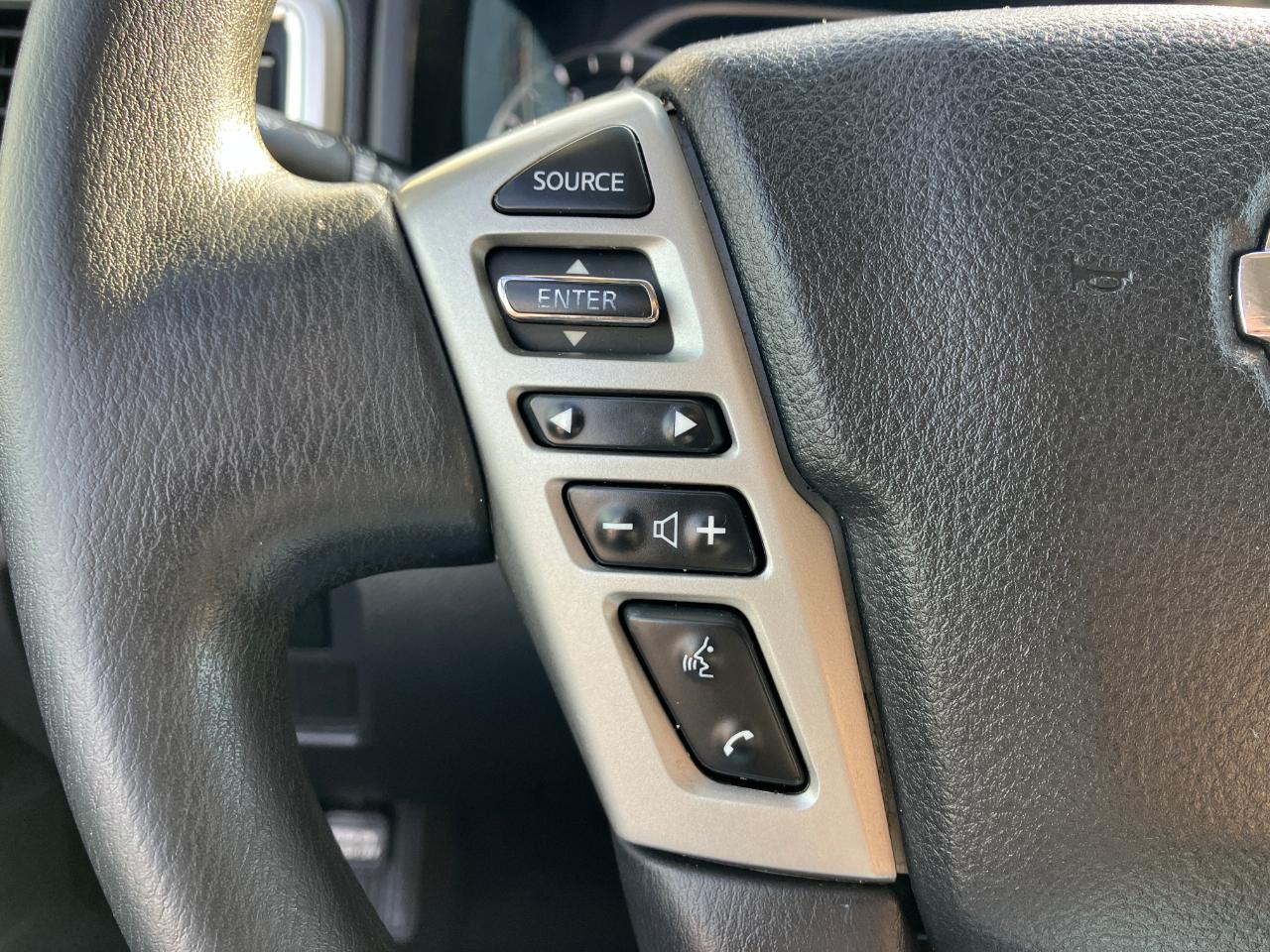 Nissan Titan  2021
