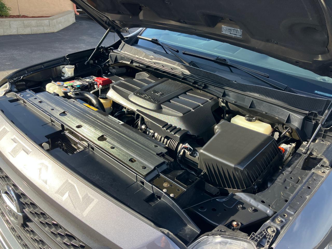 Nissan Titan  2021