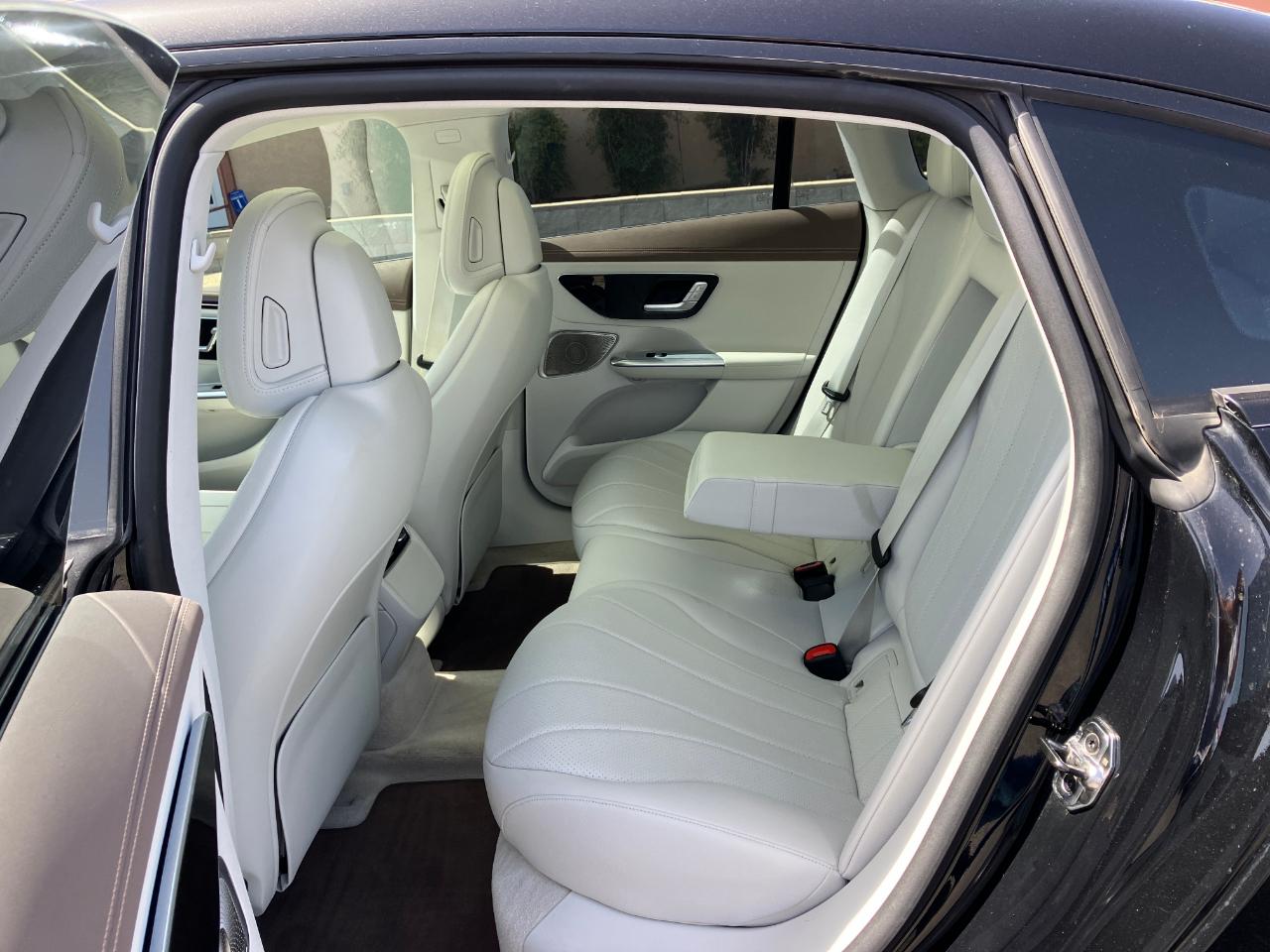 Mercedes-Benz EQE 350+ 2023