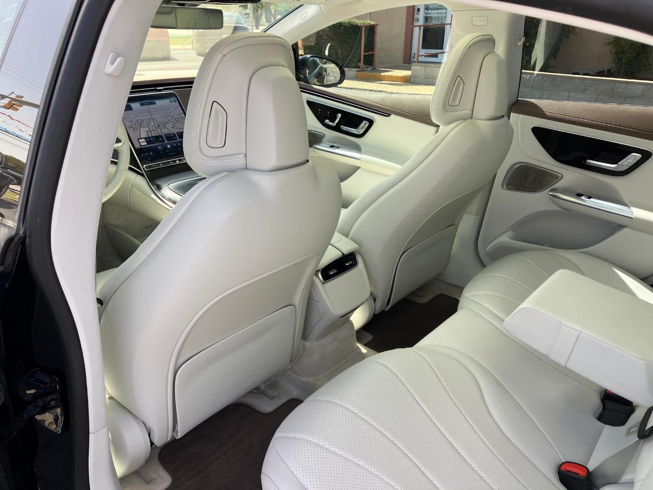 Mercedes-Benz EQE 350+ 2023