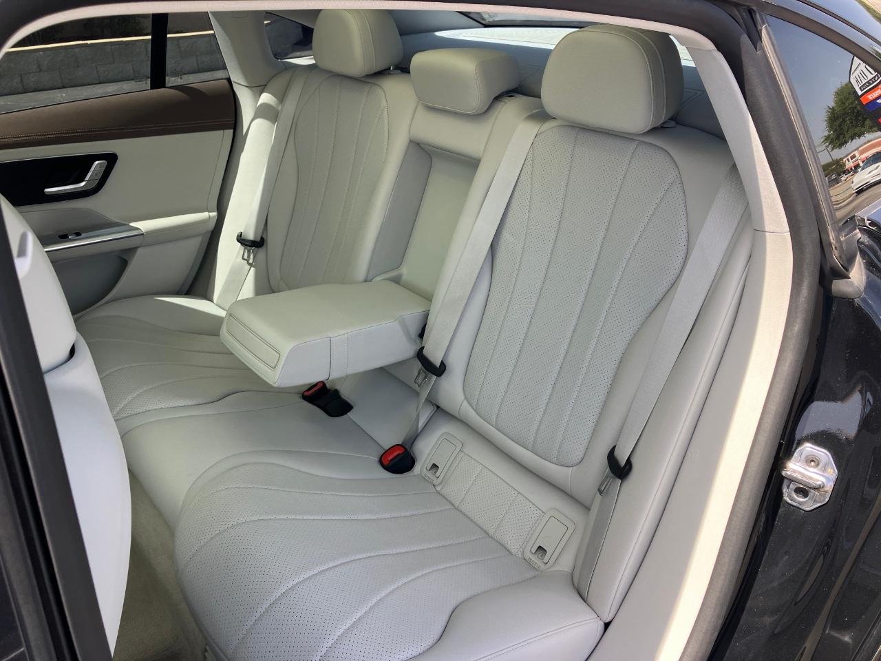 Mercedes-Benz EQE 350+ 2023