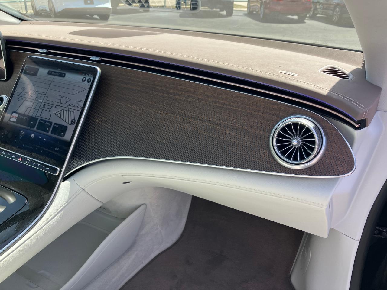 Mercedes-Benz EQE 350+ 2023