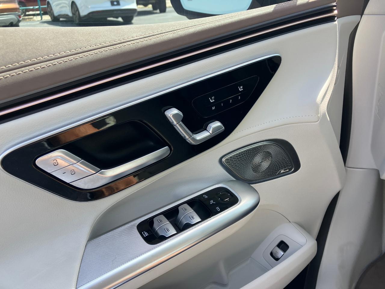 Mercedes-Benz EQE 350+ 2023