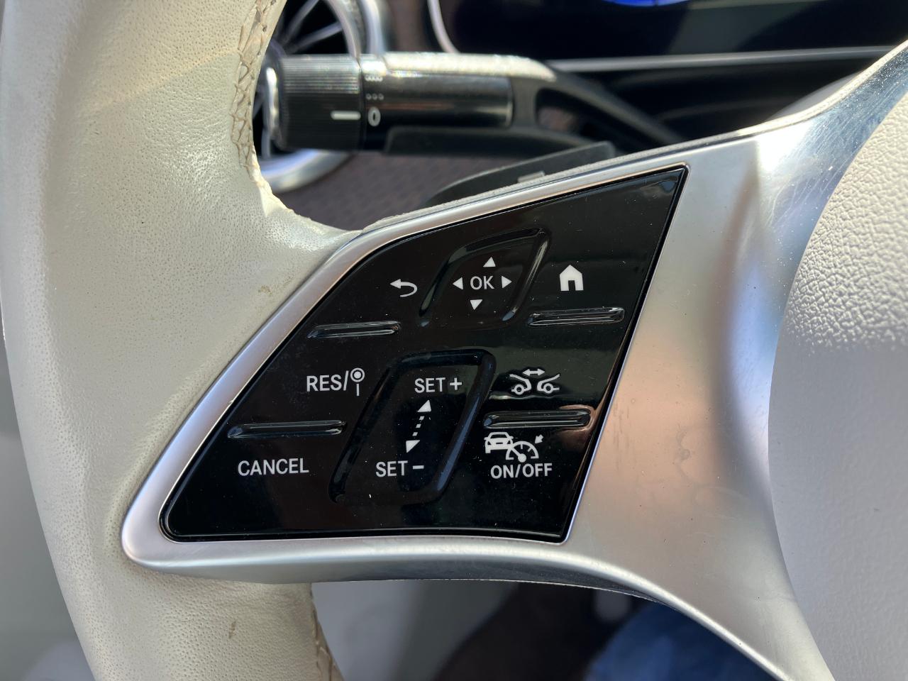 Mercedes-Benz EQE 350+ 2023