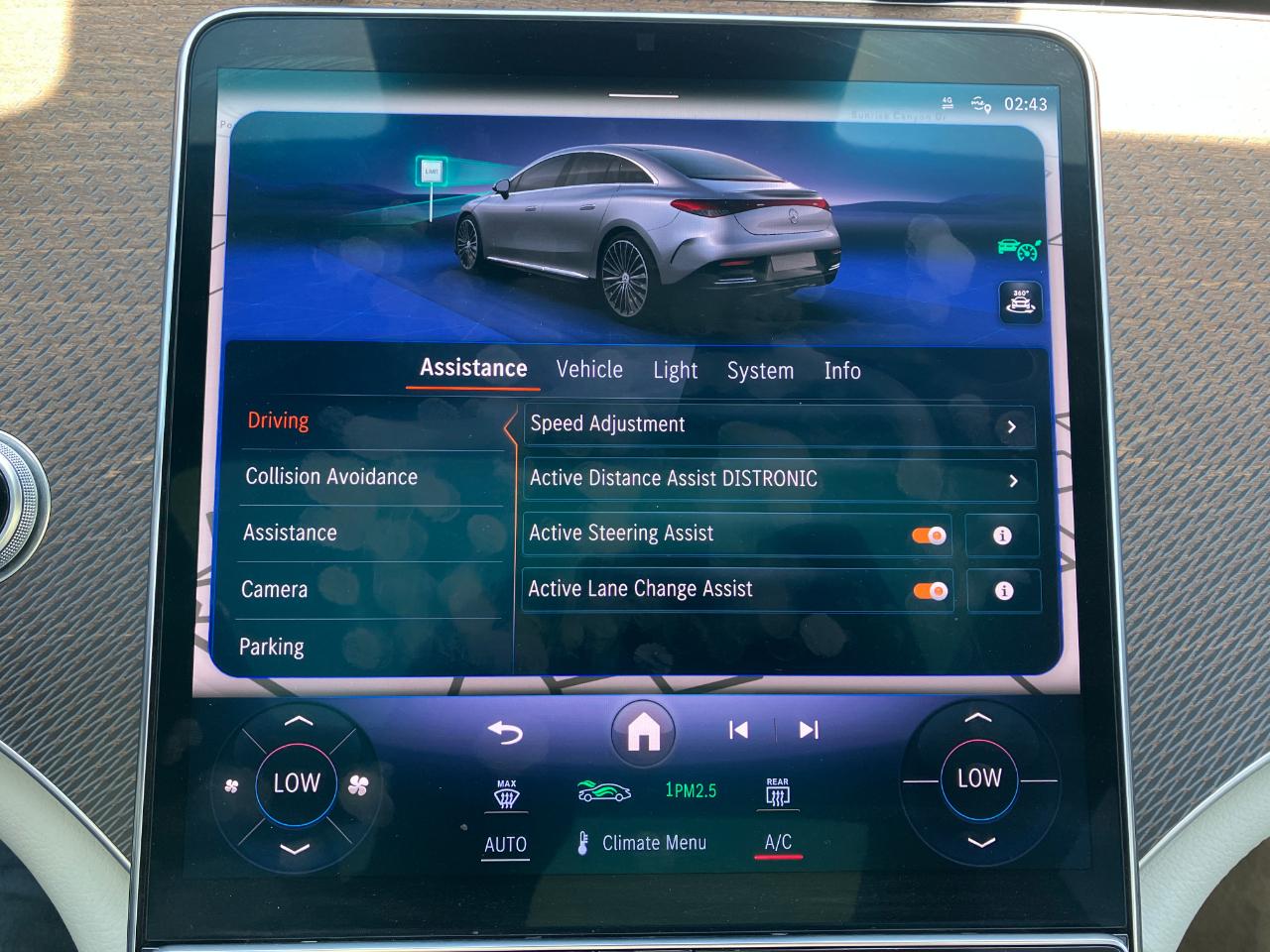 Mercedes-Benz EQE 350+ 2023