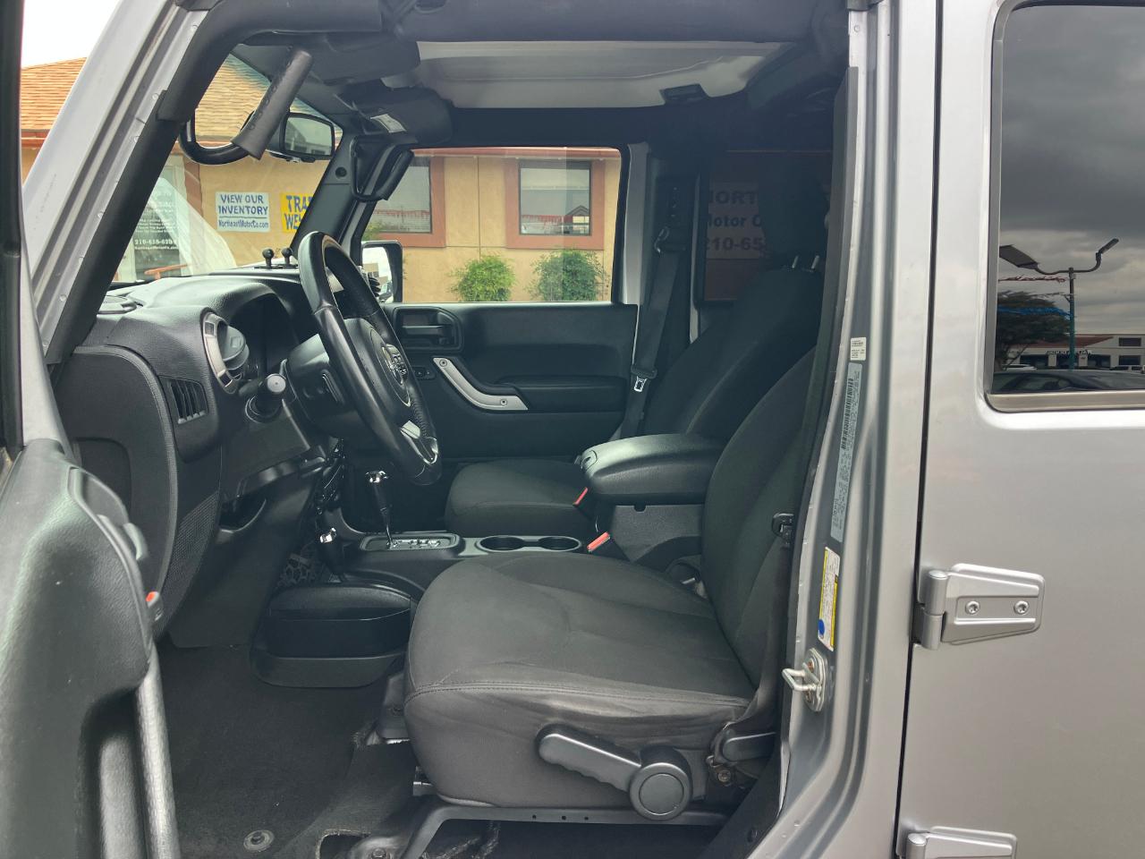 Jeep Wrangler Unlimited Sport 4WD 2017