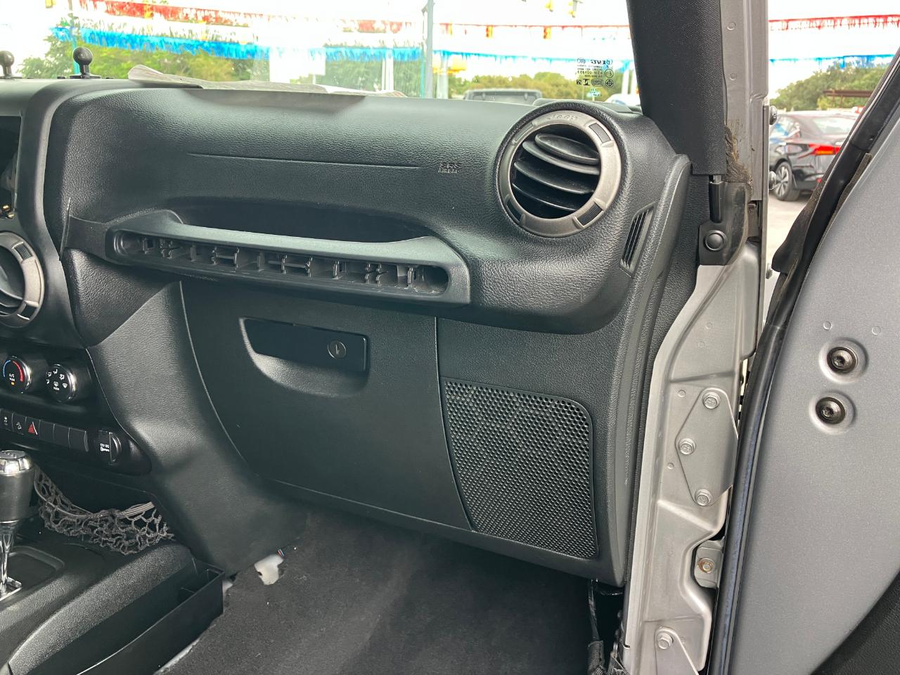Jeep Wrangler Unlimited Sport 4WD 2017