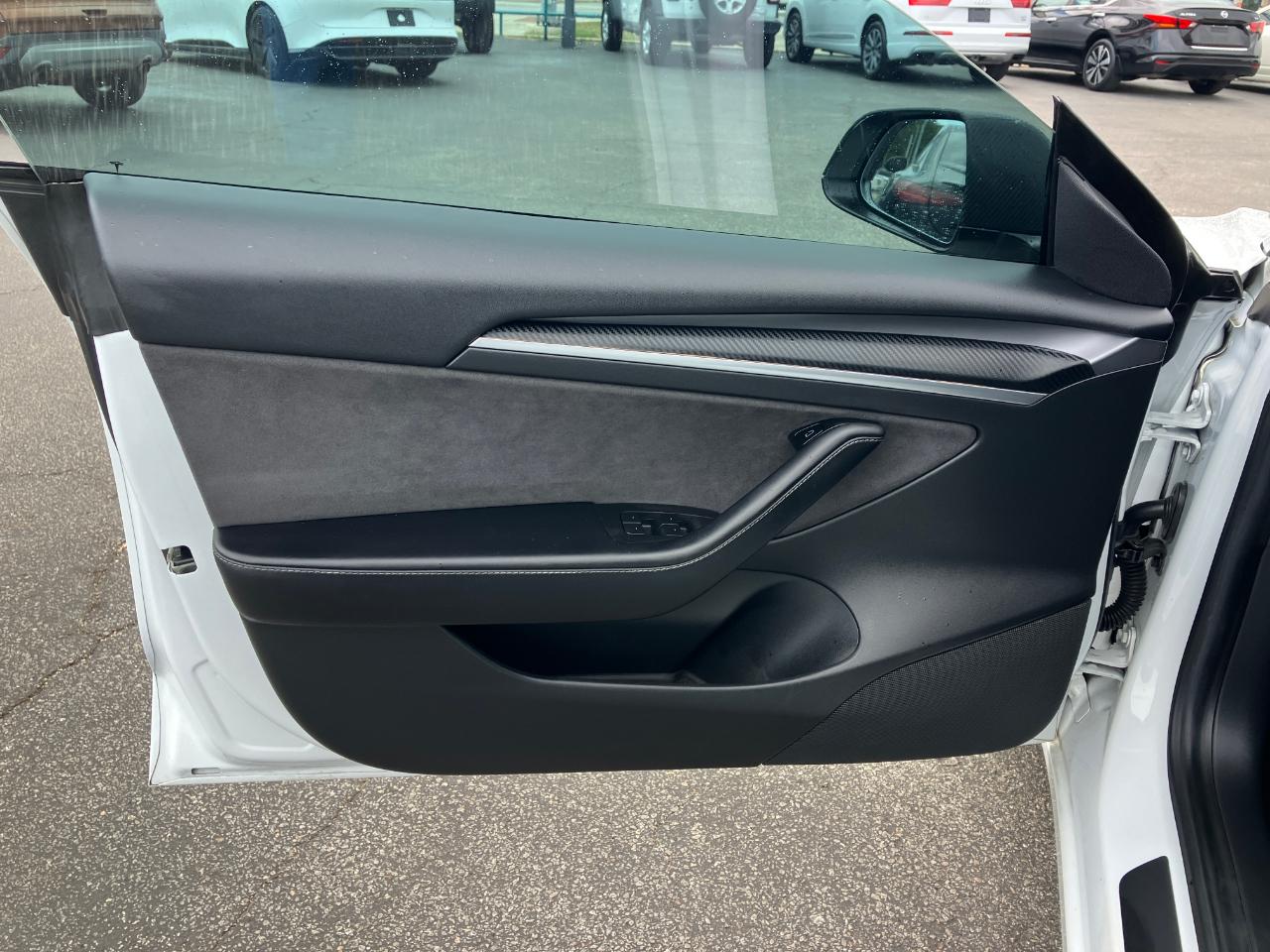 Tesla Model 3  2021