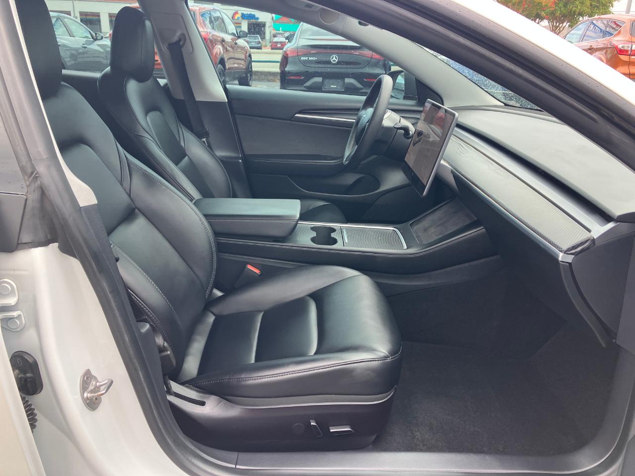 Tesla Model 3  2021