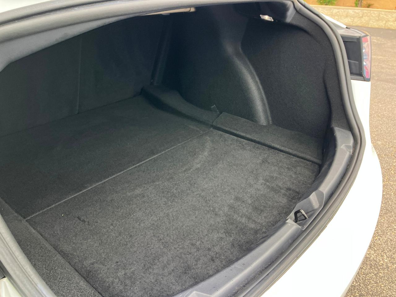 Tesla Model 3  2021