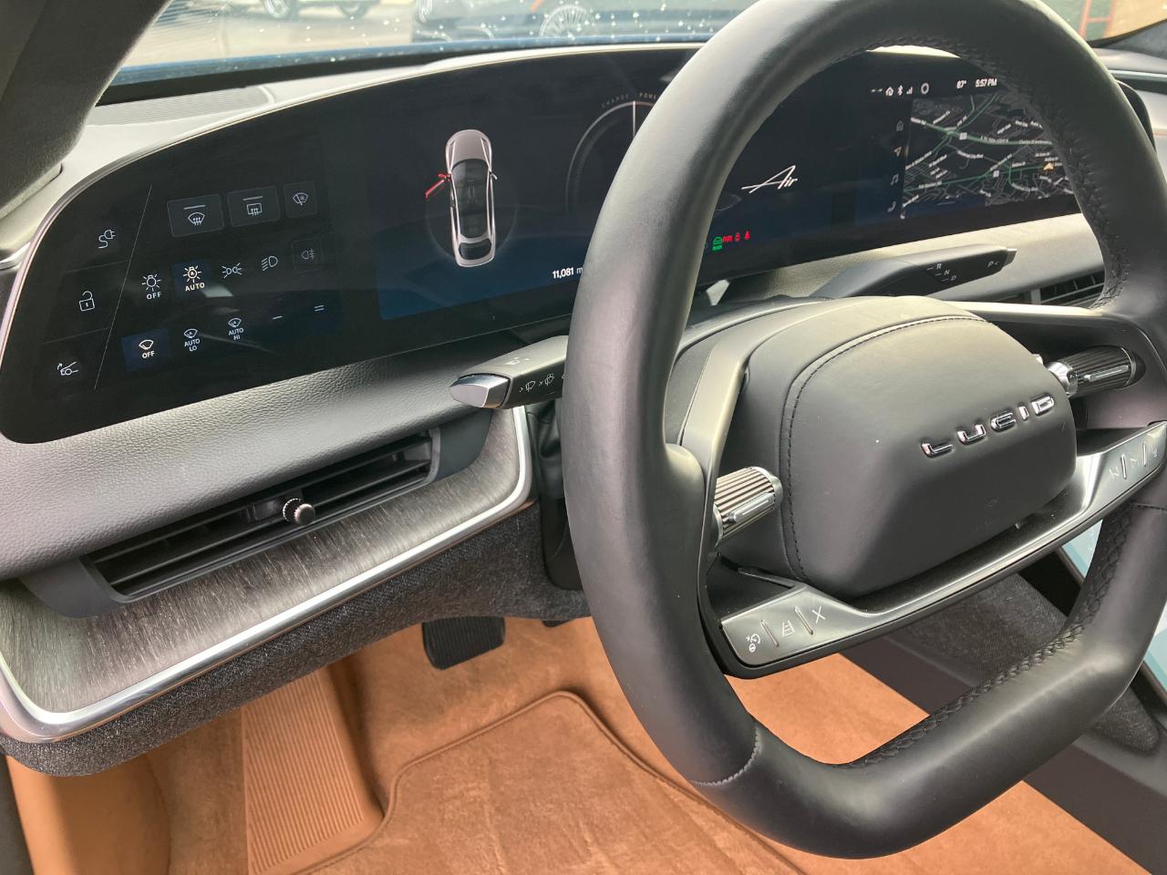 Lucid Air Touring 2025