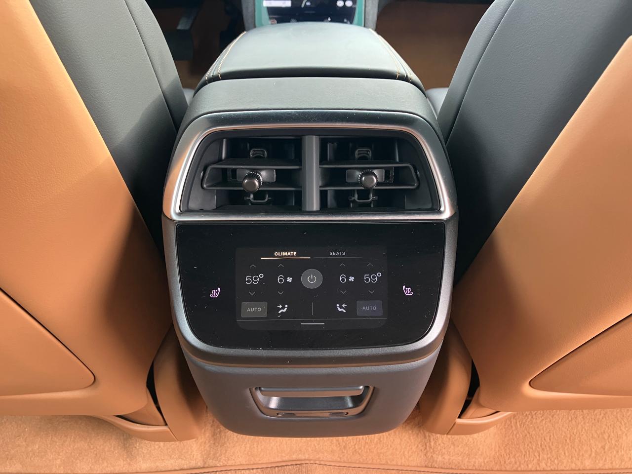 Lucid Air Touring 2025