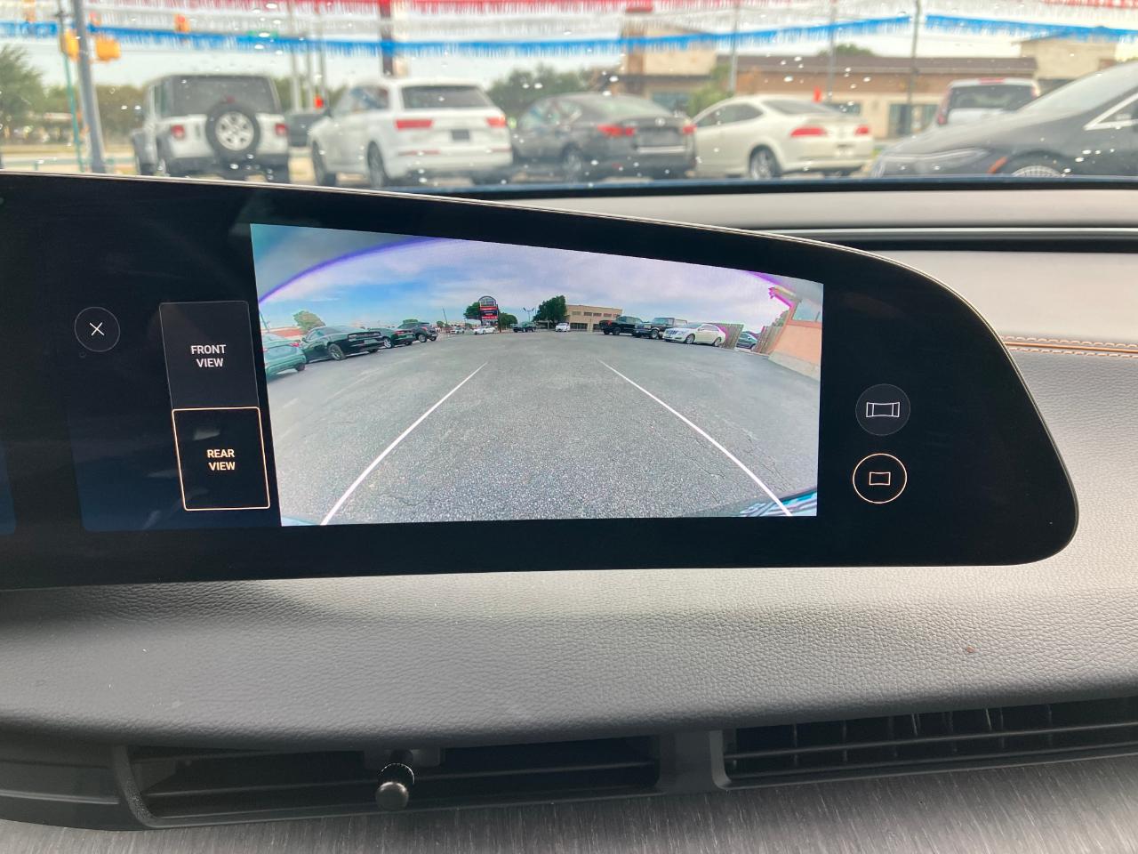 Lucid Air Touring 2025