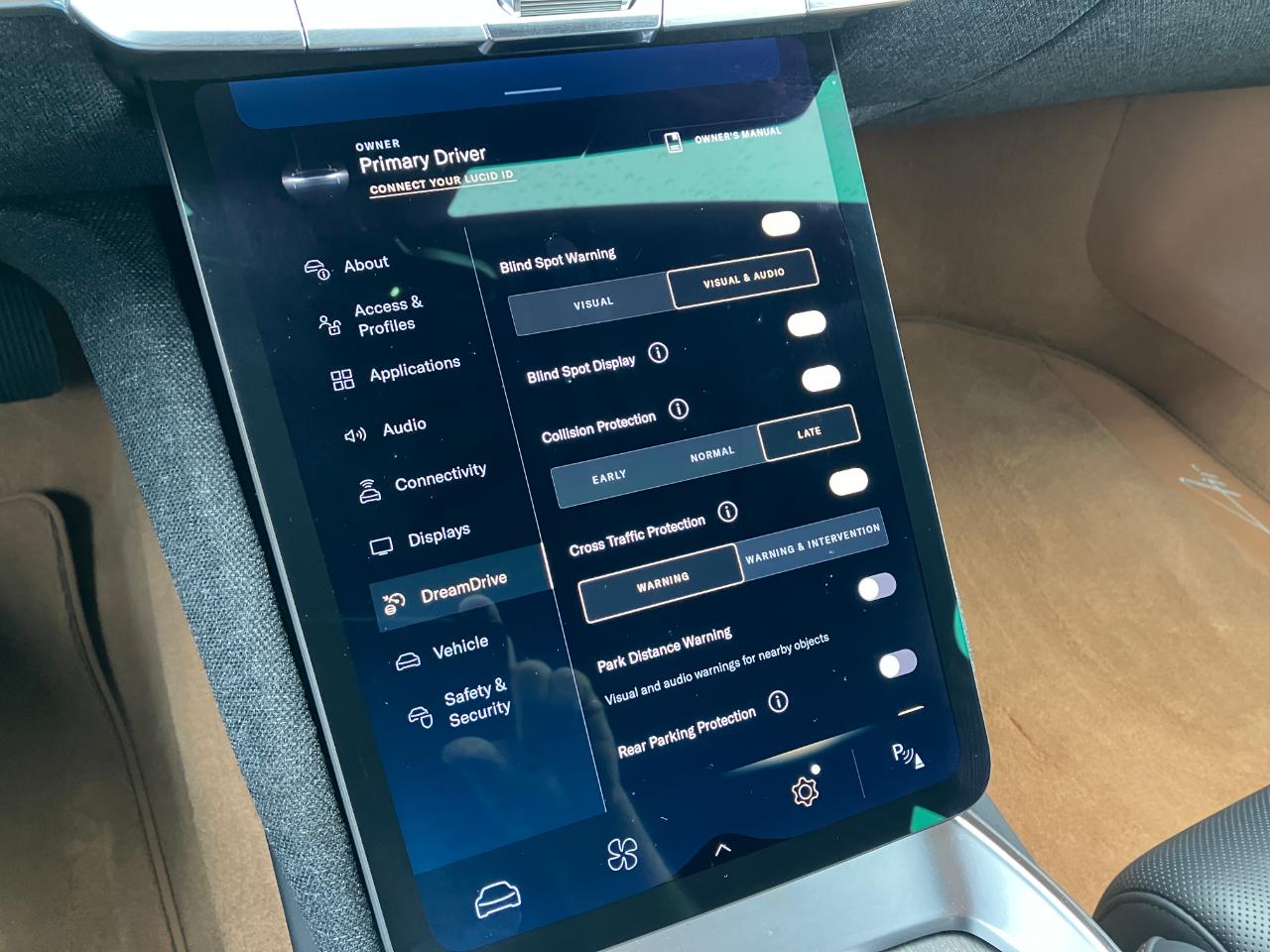 Lucid Air Touring 2025