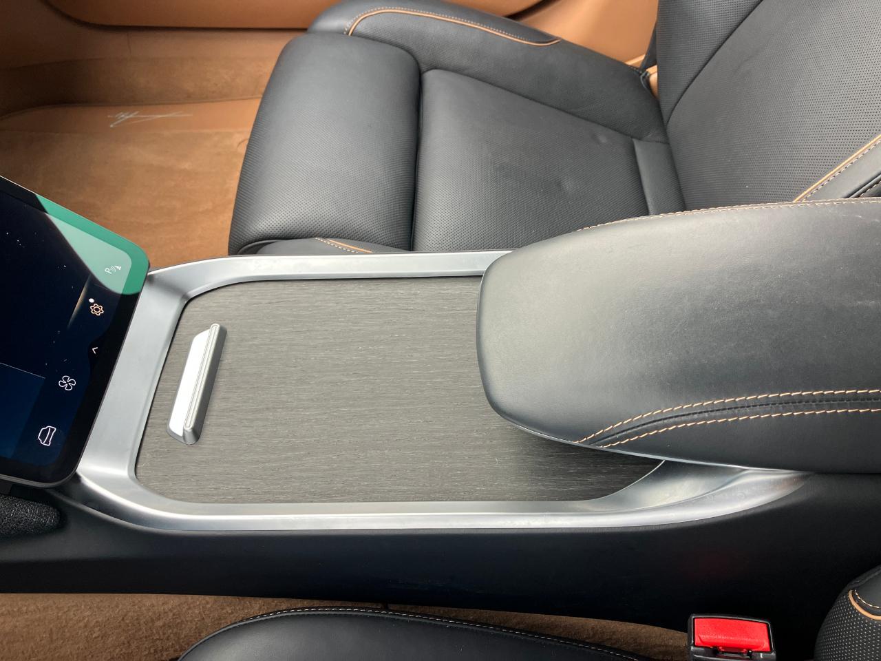 Lucid Air Touring 2025