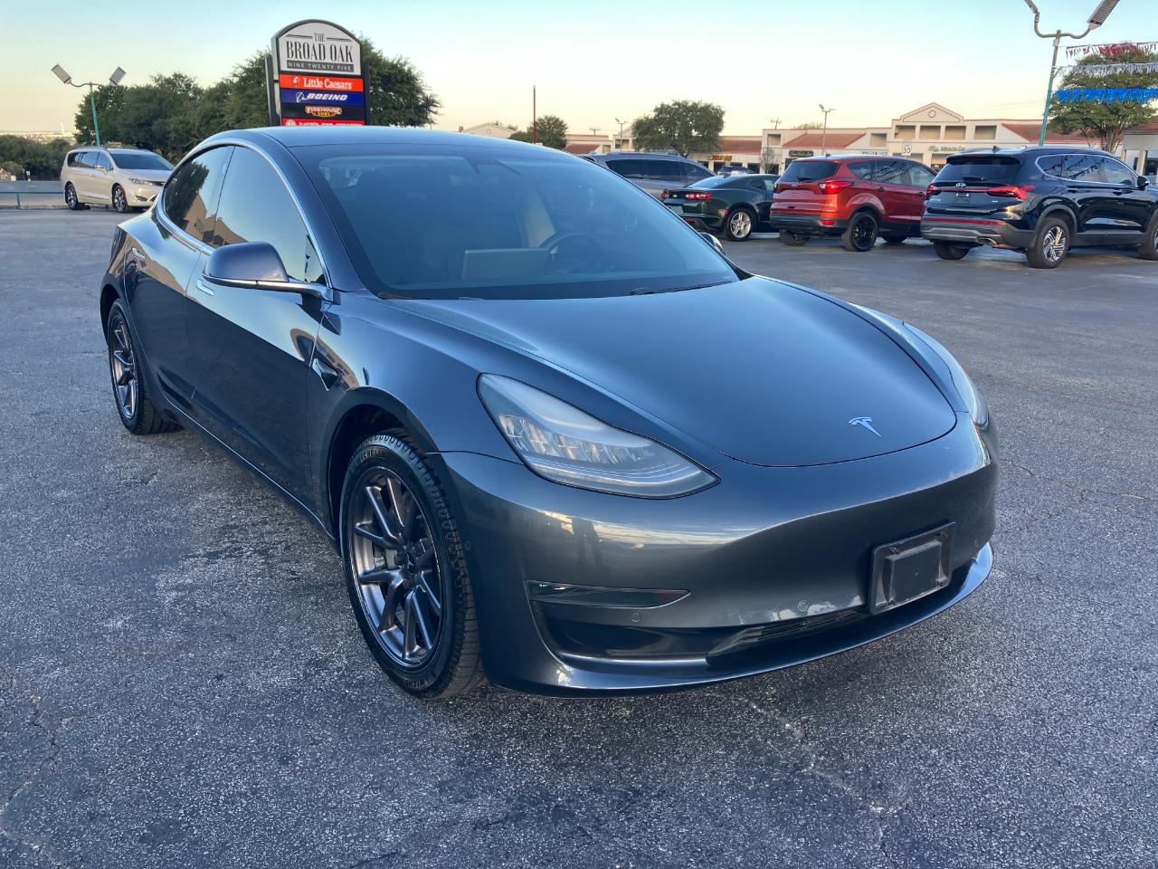 Tesla Model 3 Standard Range Plus 2020