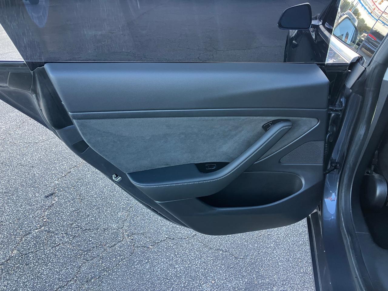 Tesla Model 3 Standard Range Plus 2020
