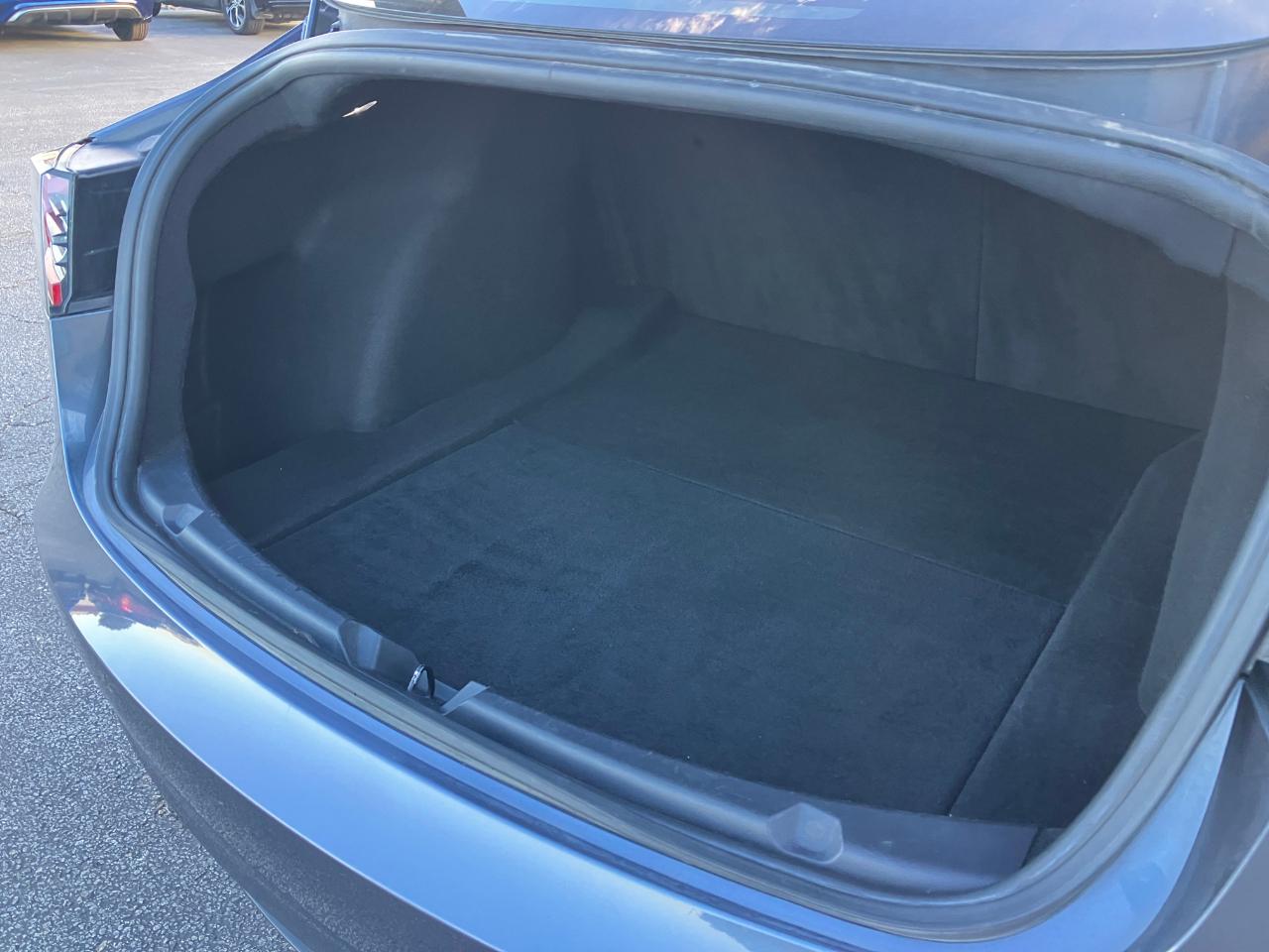 Tesla Model 3 Standard Range Plus 2020