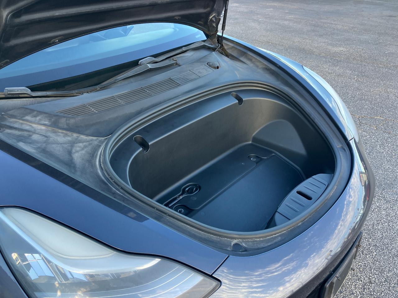 Tesla Model 3 Standard Range Plus 2020