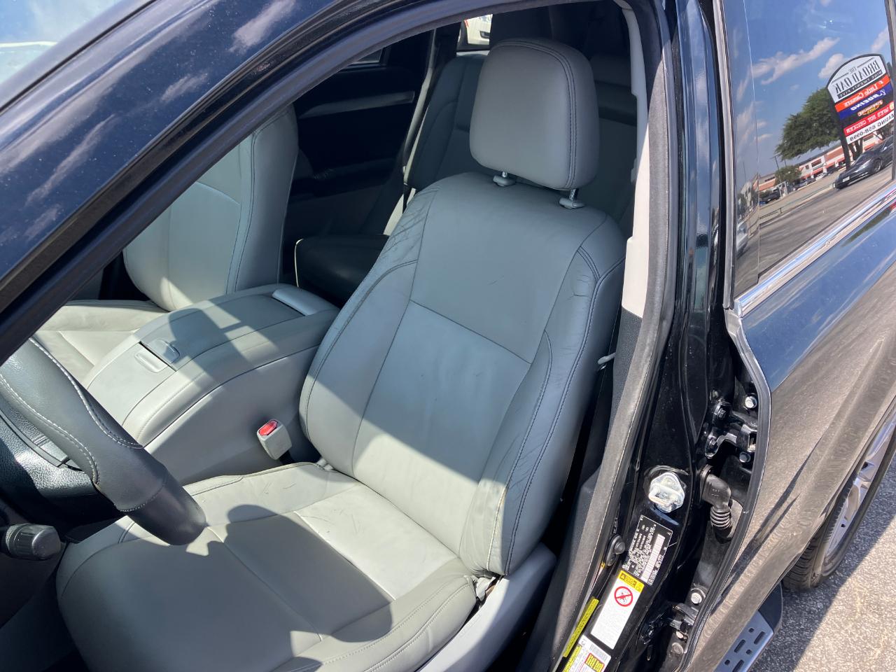 Toyota Highlander XLE FWD V6 2015