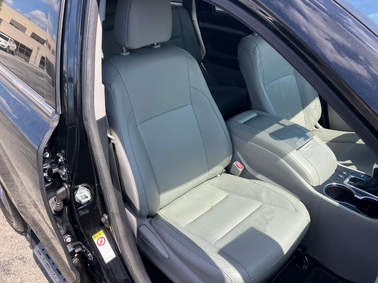 Toyota Highlander XLE FWD V6 2015