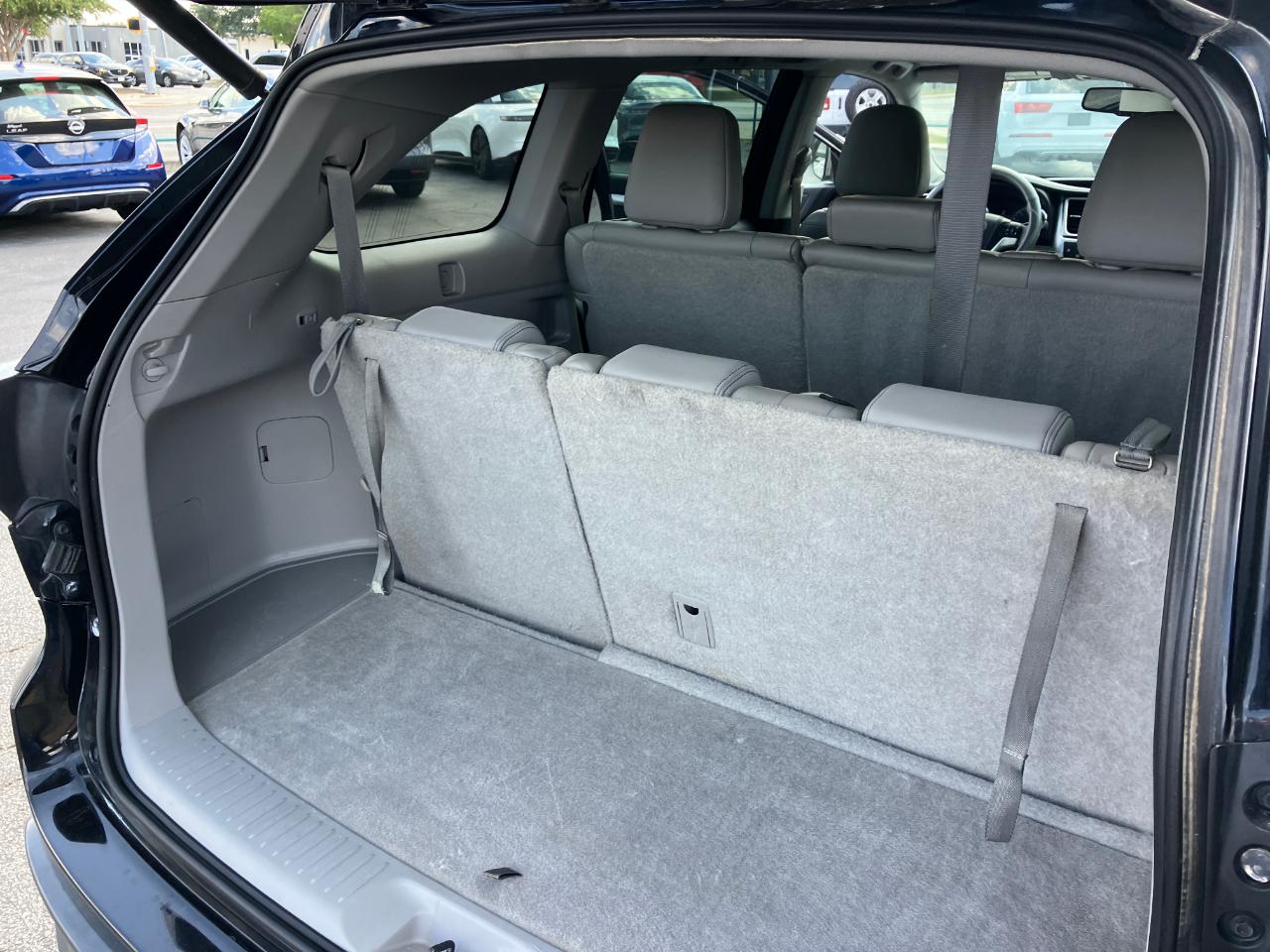 Toyota Highlander XLE FWD V6 2015