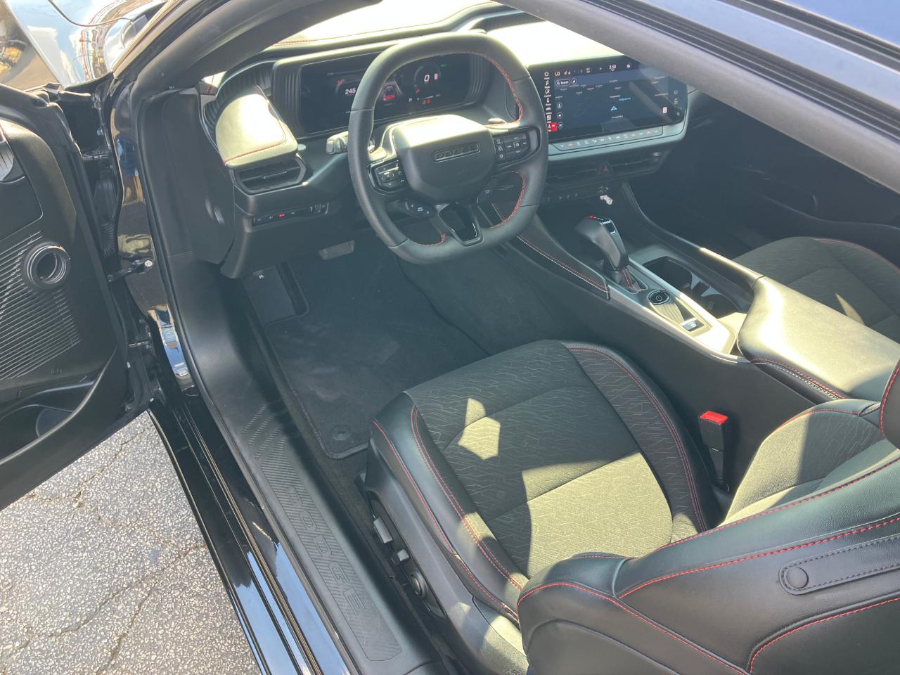 Dodge Charger Daytona R/T 2025