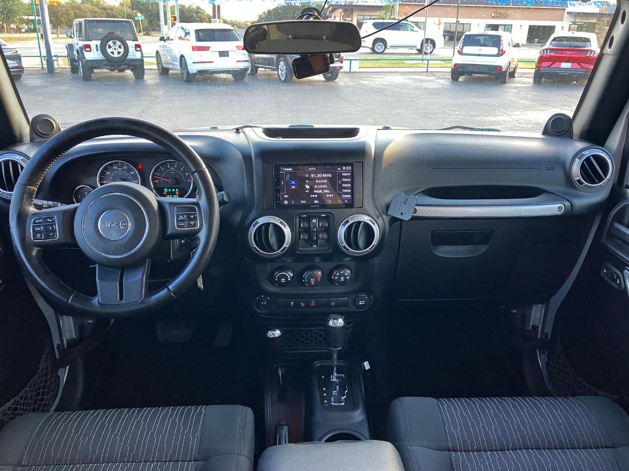 Jeep Wrangler Unlimited Sahara 4WD 2012