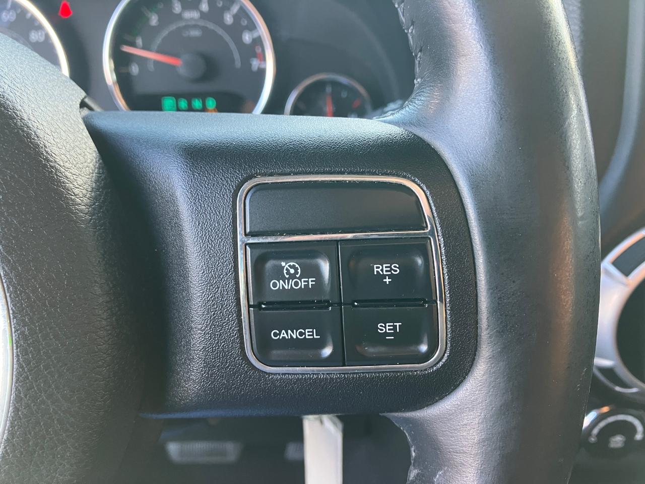 Jeep Wrangler Unlimited Sahara 4WD 2012